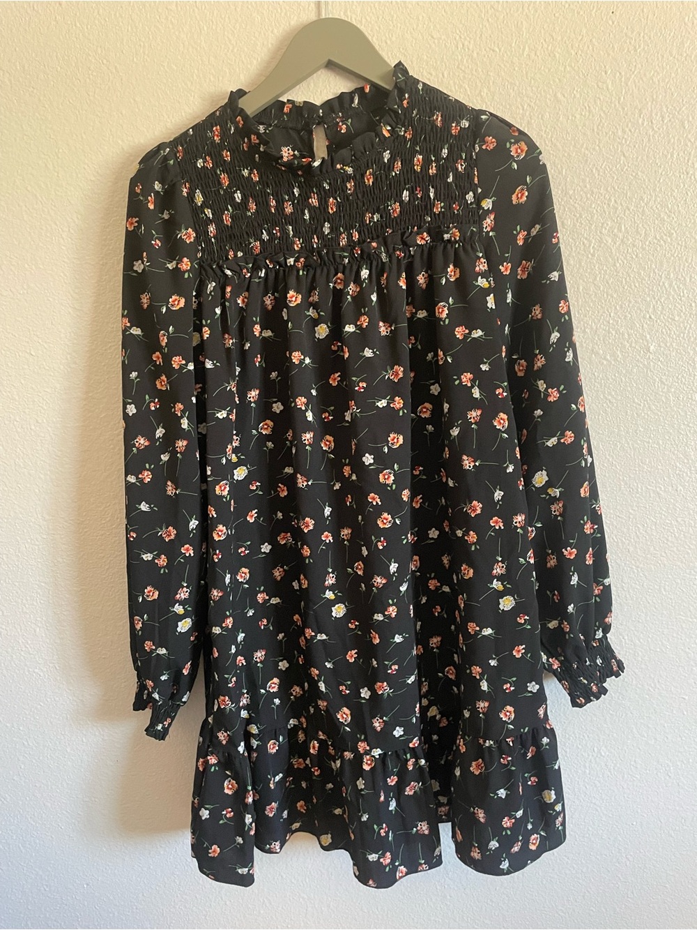 SHEIN Black Floral Smocked Yoke Long Sleeve Dress